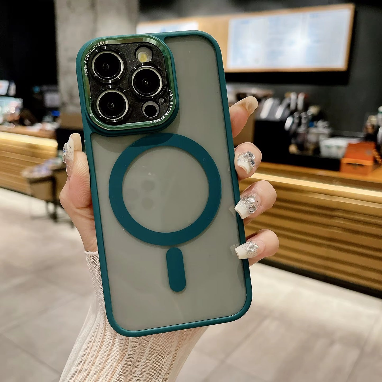 Cover MagSafe privacy